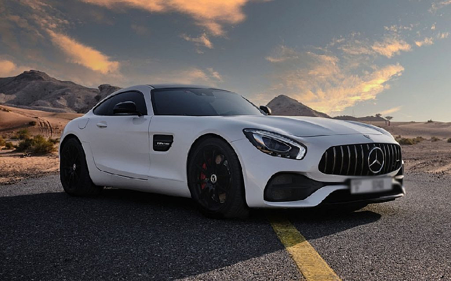 Advantages and Disadvantages of Sports Cars galison auto market